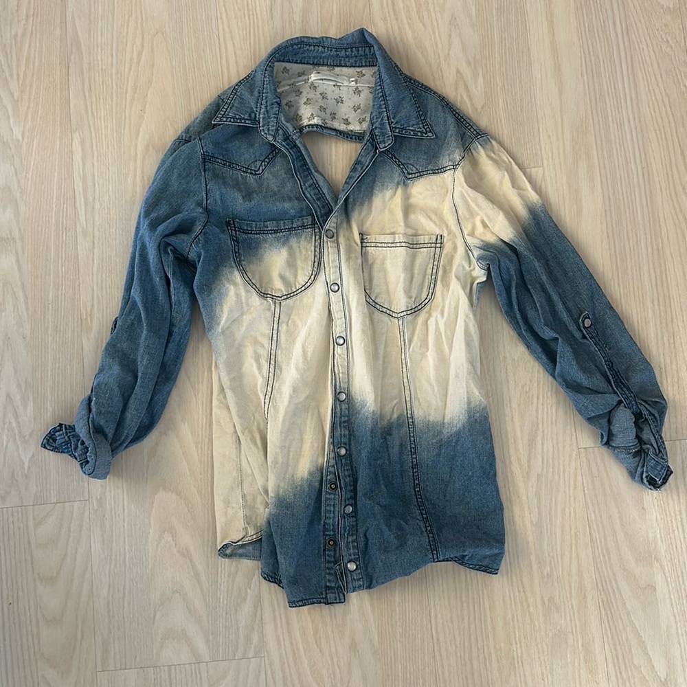 Acid Wash denim shirt
